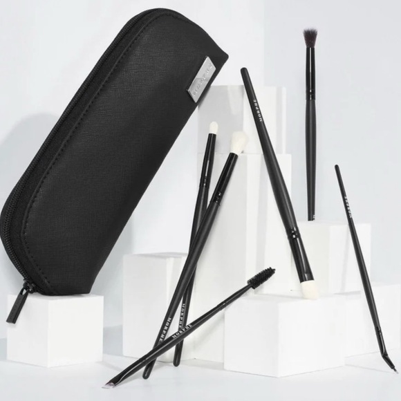 Morphe Cosmetics ~ ‘EYE STUNNERS’ 6 Piece Eye Brush Collection + Bag ~ NIB - Picture 1 of 13